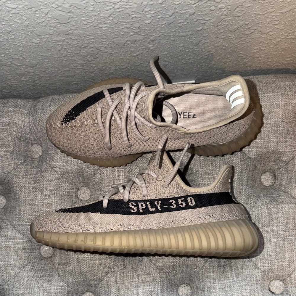 Adidas Yeezy Boost 350 V2 Slate Shoes (Without Box) - Picture 6 of 6